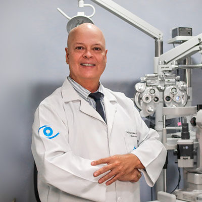 Dr. Carlos Serrano Smethurst