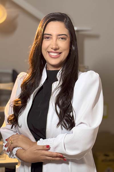 Dra. Ingrid Alencar
