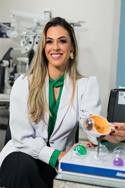 Dra. Karina Carvalho